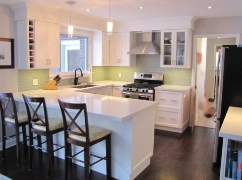 White Kitchen Cabinets in Milton, ON